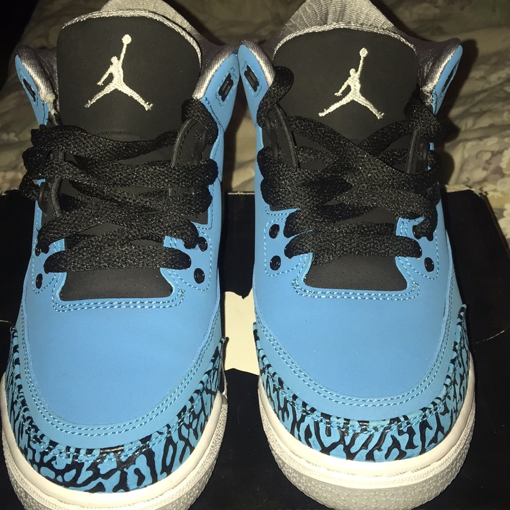 Powder Blue 3’s💙 - Picture 2 of 6